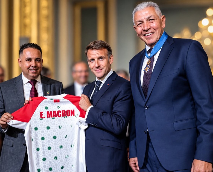 قميص المنتخب المغربي للركبي في قصر الإليزيه.. الدبلوماسية الرياضية تجمع المغرب وفرنسا - اكادير اليوم